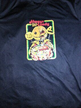 Large Creepy Halloween Candy T Shirt-Good Condition